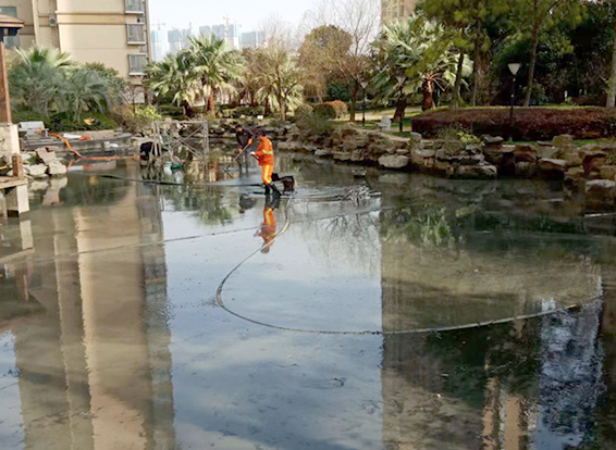 宁海景观池淤泥清理